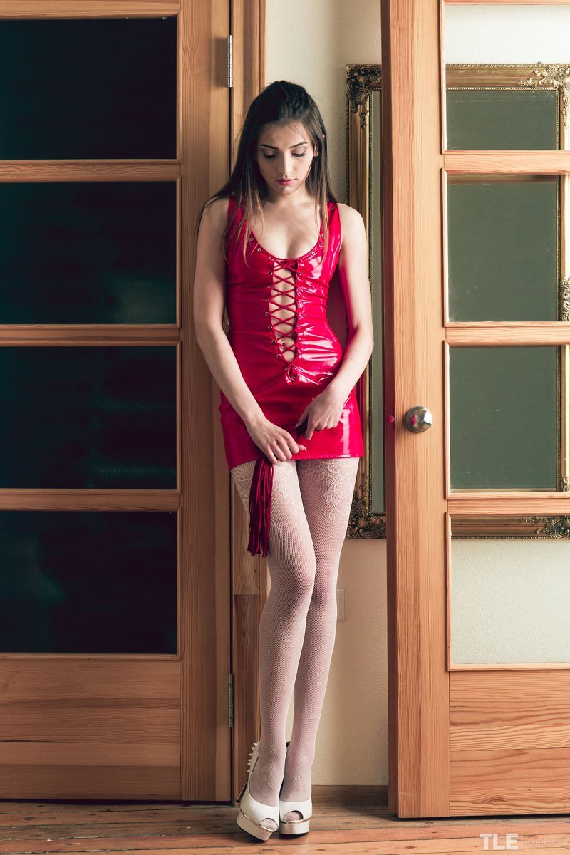 Эльмира, 24 года, 4 размер груди